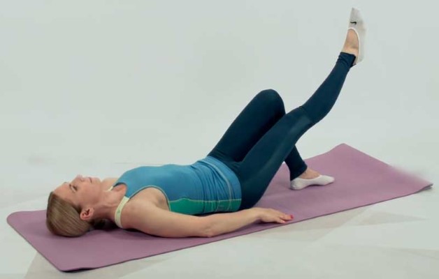 Лечебная гимнастика для лечения артроза коленного сустава thumbnail