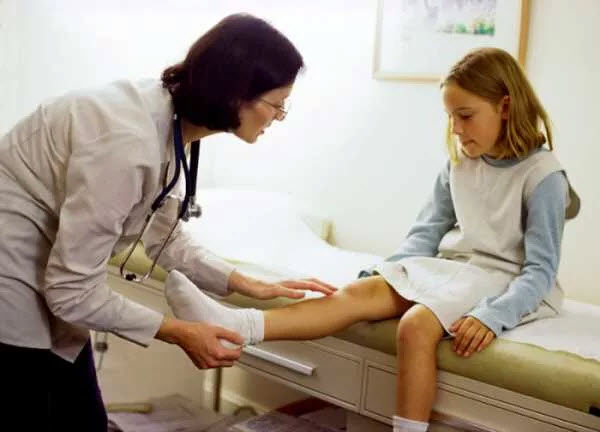 Артрит коленного сустава у детей как лечить thumbnail